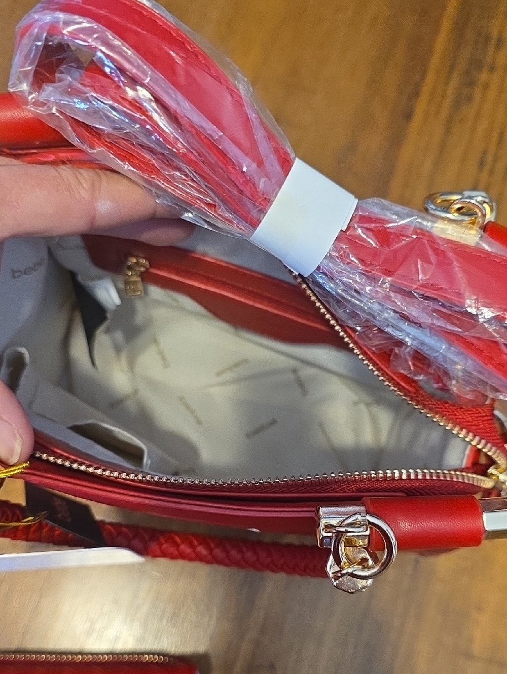 Bebe Red Woven Tote Handbag with Matching Wallet Nwt - Picture 9 of 16
